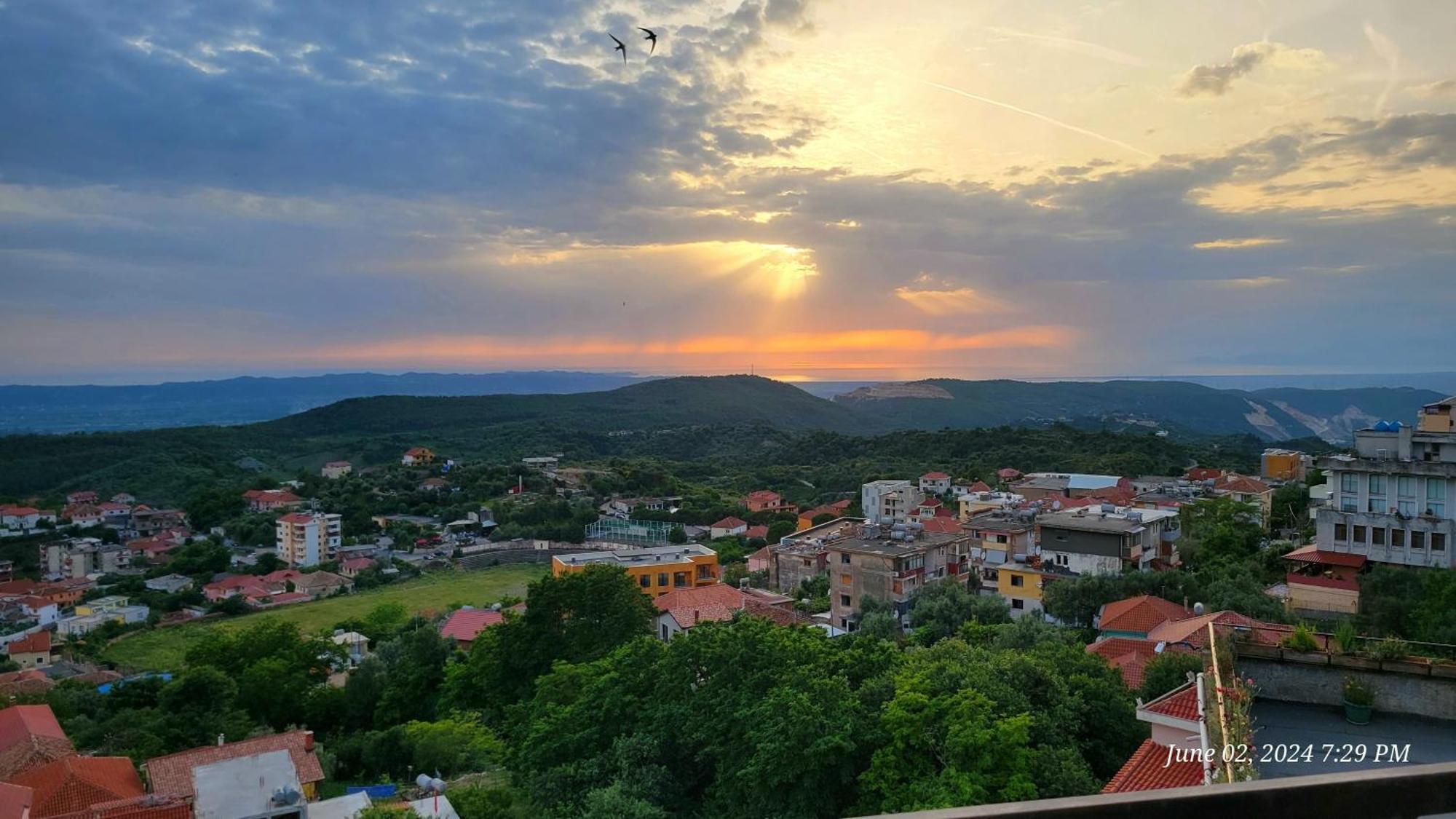 Rooms By Lion Krujë Exteriér fotografie